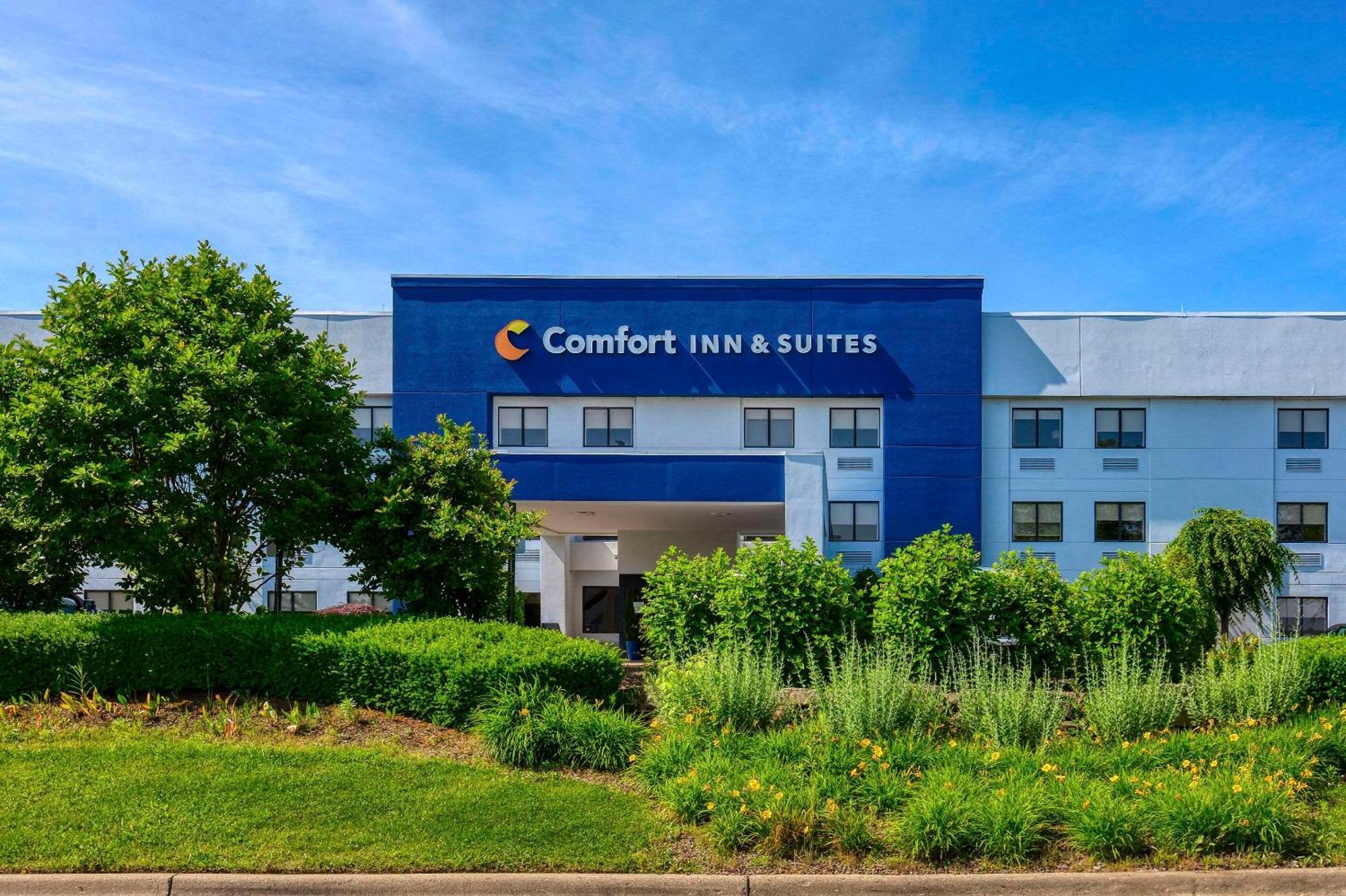 Comfort Inn & Suites Shepherdsville - Louisville South Exterior photo